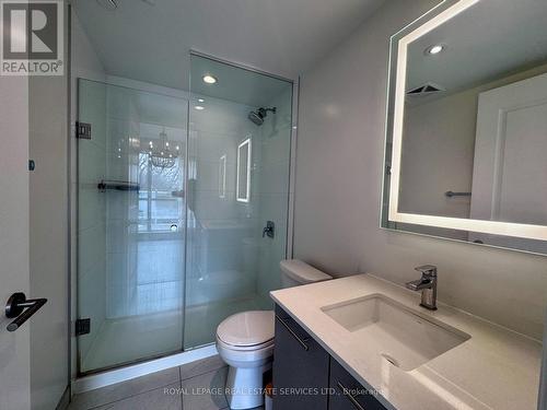 408 - 2301 Danforth Avenue, Toronto, ON - Indoor Photo Showing Bathroom