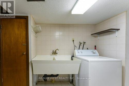 26 Greenlaw Avenue, Toronto, ON - Indoor Photo Showing Laundry Room