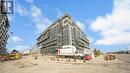 313 - 395 Dundas Street W, Oakville, ON  - Outdoor 