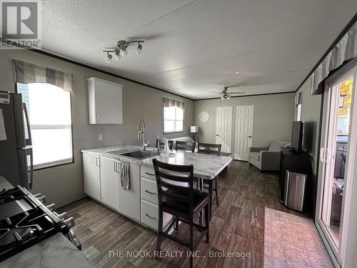 Chry27 - 1235 Villiers Line, Otonabee-South Monaghan, ON - Indoor Photo Showing Kitchen