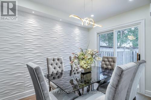 106 - 1975 Rosefield Road, Pickering, ON - Indoor Photo Showing Dining Room