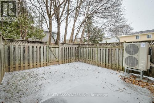 106 - 1975 Rosefield Road, Pickering, ON - Outdoor