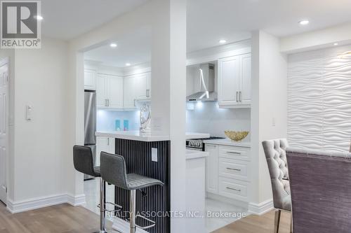 106 - 1975 Rosefield Road, Pickering, ON - Indoor Photo Showing Kitchen With Upgraded Kitchen