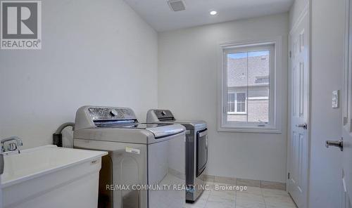 43 Olerud Drive, Whitby, ON - Indoor Photo Showing Laundry Room