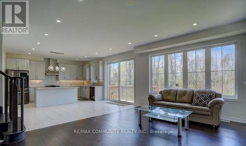 43 Olerud Drive, Whitby, ON - Indoor Photo Showing Living Room