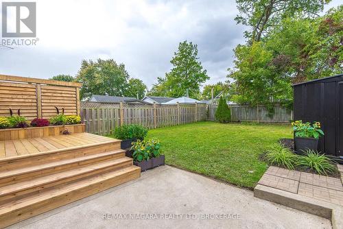 463 Wallace Avenue N, Welland (768 - Welland Downtown), ON - Outdoor With Backyard