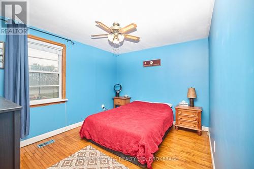 40252 Forks Road, Wainfleet (879 - Marshville/Winger), ON - Indoor Photo Showing Bedroom