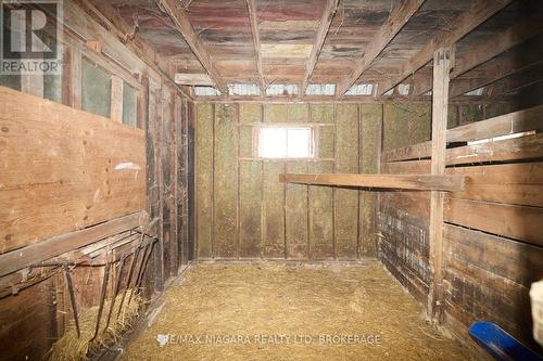 40252 Forks Road, Wainfleet (879 - Marshville/Winger), ON - Indoor Photo Showing Other Room