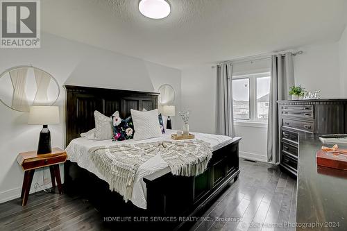 217 Sophia Road, Markham, ON - Indoor Photo Showing Bedroom