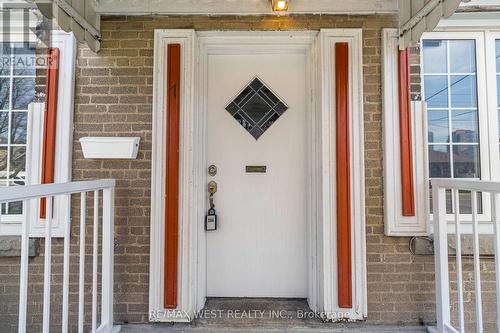 7 Highland Hill, Toronto, ON - Outdoor With Exterior