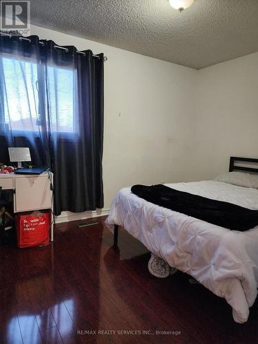 140 Wright Crescent, Ajax, ON - Indoor Photo Showing Bedroom