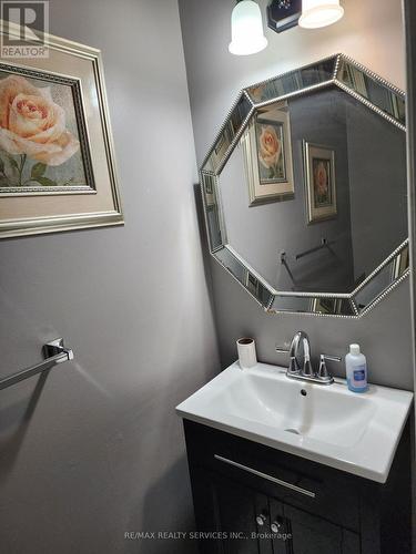 140 Wright Crescent, Ajax, ON - Indoor Photo Showing Bathroom