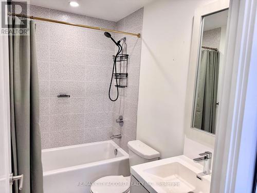 1215 - 80 Vanauley Street, Toronto, ON - Indoor Photo Showing Bathroom