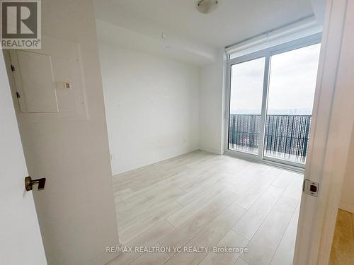 5309 - 8 Eglinton Avenue E, Toronto, ON - Indoor Photo Showing Other Room