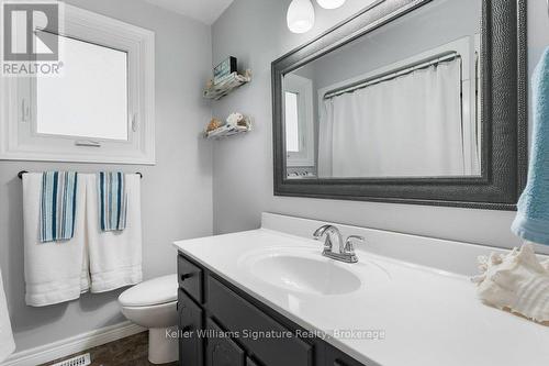 4999 Canborough Road, West Lincoln, ON - Indoor Photo Showing Bathroom