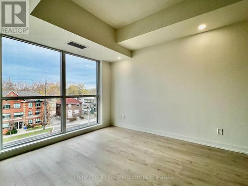 325 - 181 Sheppard Avenue E, Toronto, ON - Indoor Photo Showing Other Room