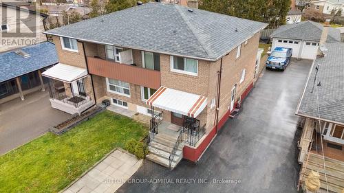 68 Wheatsheaf Crescent, Toronto, ON - Outdoor