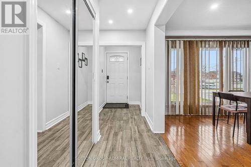 68 Wheatsheaf Crescent, Toronto, ON - Indoor Photo Showing Other Room