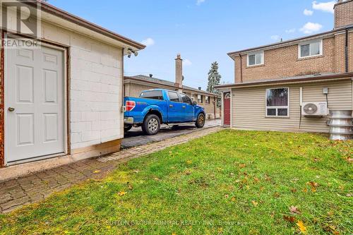 68 Wheatsheaf Crescent, Toronto, ON - Outdoor With Exterior