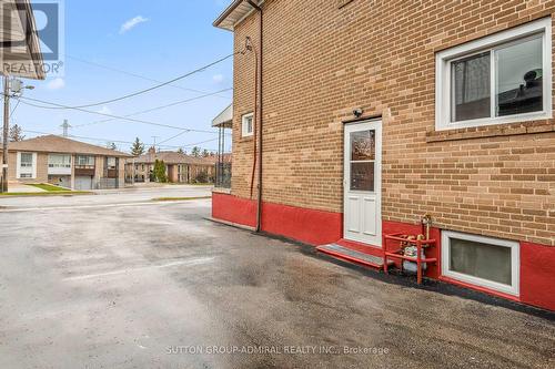 68 Wheatsheaf Crescent, Toronto, ON - Outdoor With Exterior