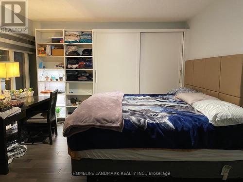 1014 - 200 Victoria Street, Toronto, ON - Indoor Photo Showing Bedroom