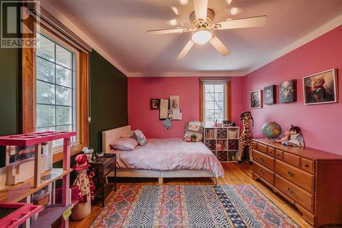 2155 Pelissier, Windsor, ON - Indoor Photo Showing Bedroom