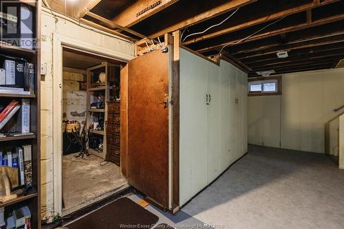 2155 Pelissier, Windsor, ON - Indoor Photo Showing Basement