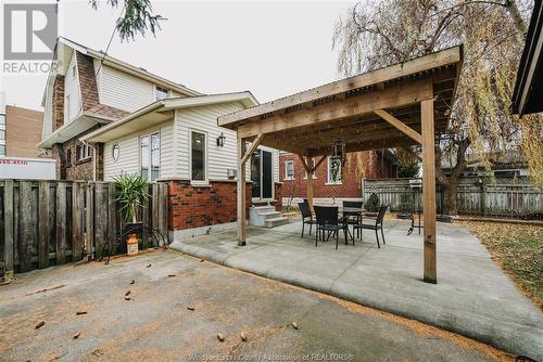 2155 Pelissier, Windsor, ON - Outdoor