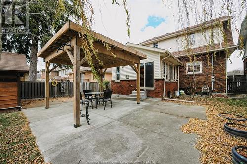 2155 Pelissier, Windsor, ON - Outdoor