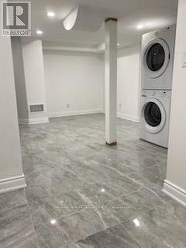 53 Sinden Road, Brantford, ON - Indoor Photo Showing Laundry Room