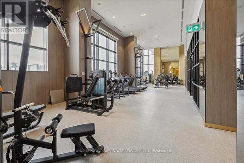 414 - 395 Dundas Street W, Oakville, ON - Indoor Photo Showing Gym Room