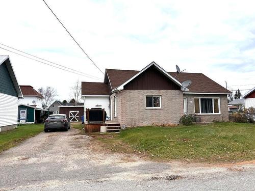 Frontage - 33 Rue Sauriol, Fort-Coulonge, QC - Outdoor