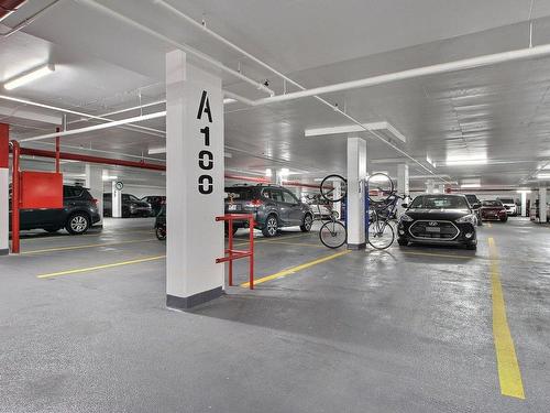 Garage - 1801-201 Ch. Du Club-Marin, Montréal (Verdun/Île-Des-Soeurs), QC - Indoor Photo Showing Garage