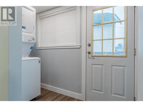 1440A Ravine Street, Trail, BC - Indoor Photo Showing Laundry Room