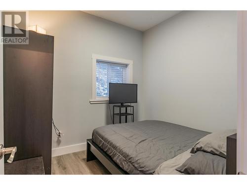 1440A Ravine Street, Trail, BC - Indoor Photo Showing Bedroom