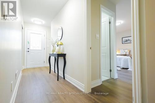 7010 Dunn Street, Niagara Falls, ON - Indoor Photo Showing Other Room