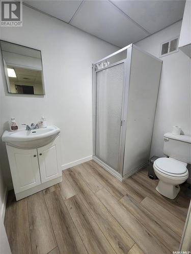 206 Heather Avenue, Ogema, SK - Indoor Photo Showing Bathroom