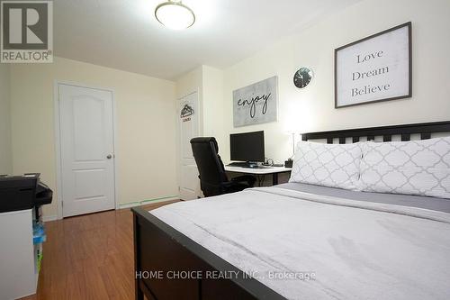 31 Latchford Way, Whitby, ON - Indoor Photo Showing Bedroom