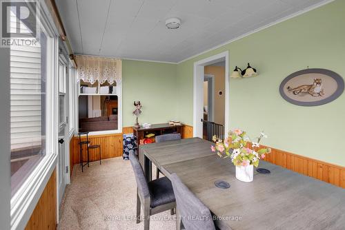 465004 Curries Road, Woodstock, ON - Indoor Photo Showing Dining Room