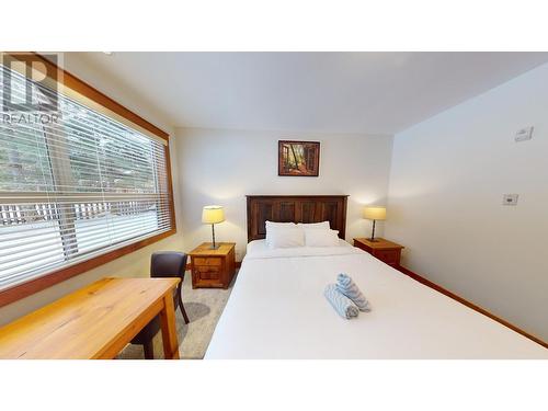 4559 Timberline Crescent Unit# 618 C, Fernie, BC - Indoor Photo Showing Bedroom