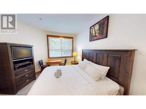 4559 Timberline Crescent Unit# 618 C, Fernie, BC - Indoor Photo Showing Bedroom