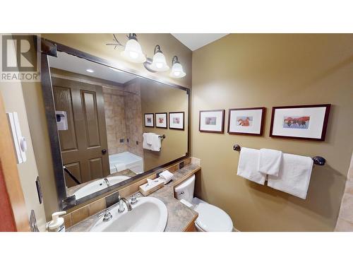 4559 Timberline Crescent Unit# 618 C, Fernie, BC - Indoor Photo Showing Bathroom