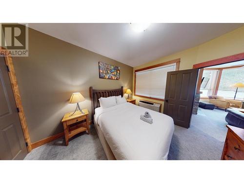 4559 Timberline Crescent Unit# 618 C, Fernie, BC - Indoor Photo Showing Bedroom