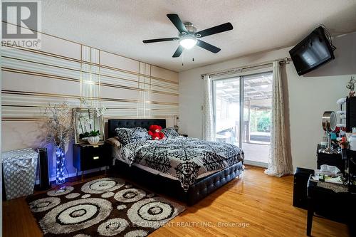 188 Clifton Downs Road, Hamilton, ON - Indoor Photo Showing Bedroom