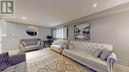 3 Samuel Drive, Guelph, ON - Indoor Photo Showing Living Room