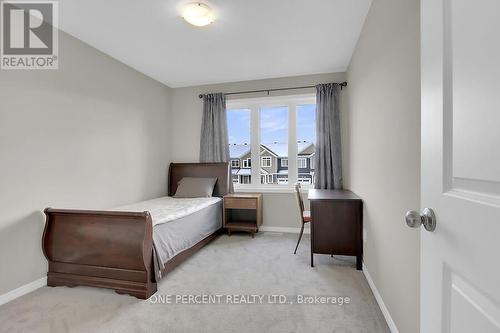 405 Cope Drive W, Ottawa, ON - Indoor Photo Showing Bedroom