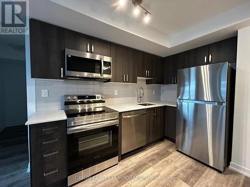 1106 - 1435 Celebration Drive, Pickering, ON - Indoor Photo Showing Kitchen