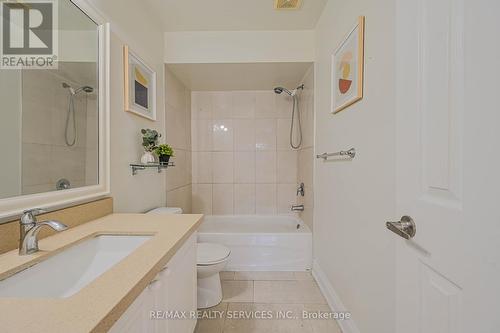 80 Winners Circle, Brampton, ON - Indoor Photo Showing Bathroom