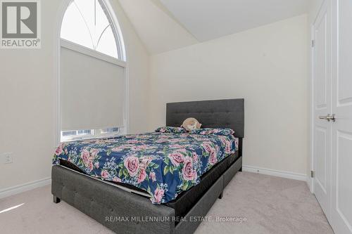 639 Bearberry Place, Milton, ON - Indoor Photo Showing Bedroom