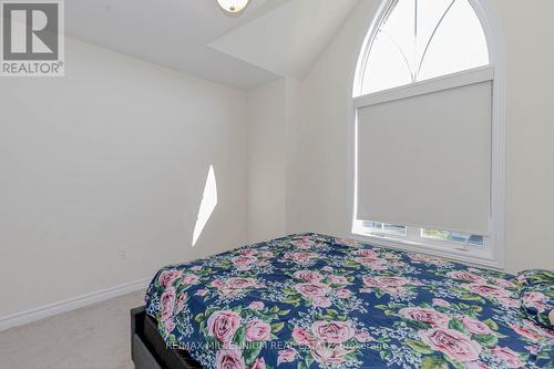 639 Bearberry Place, Milton, ON - Indoor Photo Showing Bedroom